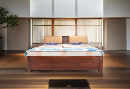 SHEESHAM WOOD BED CROMA W/O STORAGE